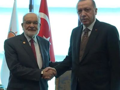 Başkan Recep Tayyip Erdoğan, Saadet Partisi Genel Başkanı Temel Karamollaoğlu İle Bir Araya Geldi