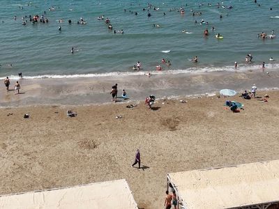 Başkan Yılmaz'dan lise öğrencilerine karne hediyesi: Günübirlik Erzin Burnaz Plajı Deniz Kampı