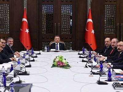 Baştepe’de ekonomi zirvesi: Kritik toplantı sonrası ilk açıklama geldi