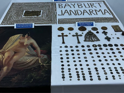 Bayburt'ta Picasso tablosu ele geçirildi