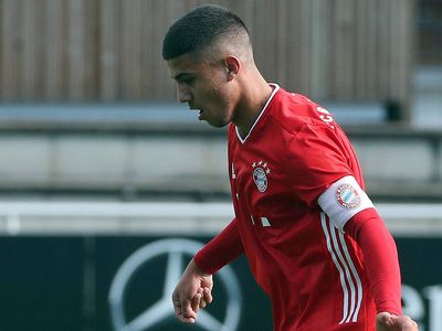 Bayern Münihli Eyüp Aydın Milli Takım Tercihini Türkiye'den Yana Kullandı!