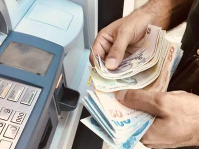 Bayram ikramiyeleri ne kadar oldu? emekliler ne kadar bayram ikramiyesi alacak? Ödeme tarihi belli oldu mu? İşte tüm cevaplar
