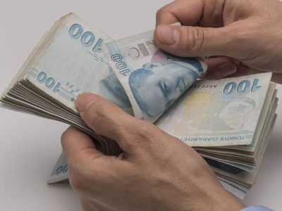 Bayram ikramiyesine yeni zam geliyor: 3 formül Cumhurbaşkanı Erdoğan’ın masasında
