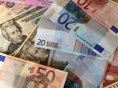 Bayram sonrası piyasalar açıldı: Dolar ve euro haftaya nasıl başladı?