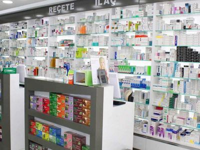Bayramda eczaneler kaçta açılıyor, kaçta kapanıyor? 2 3 4 Mayıs Eczaneler açık mı? Eczane çalışma saatleri