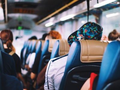 Bayramda tatil planı yapanlara kötü haber: Otobüs biletleriyle uçak biletleri birbirleriyle yarışıyor!