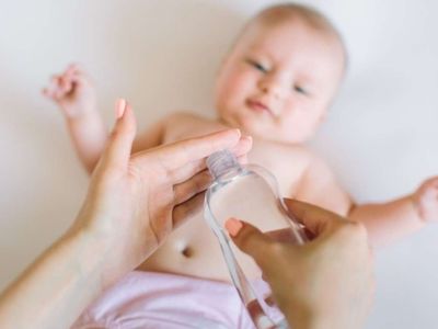Bebek yağı ne işe yarar? Bebek yağının cilde faydaları nedir? Bebek yağının kullanım alanları