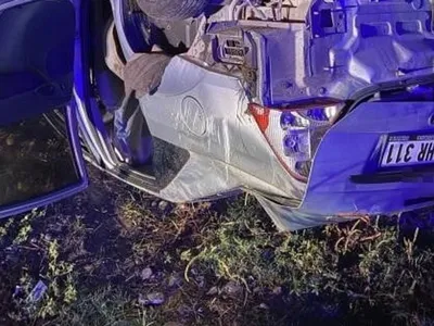 Osmaniye'de otomobil şarampole uçarak takla attı, 3 yaralı