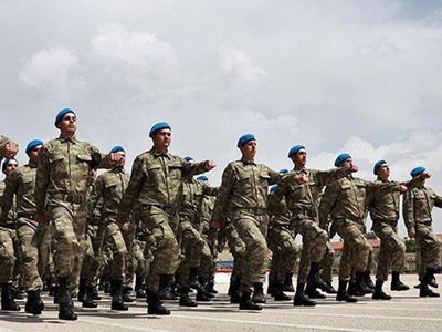 Bedelli askerlik ücreti ne kadar olacak? AK Parti'den bedelli açıklaması: 550 bin kişiye bedelli düzenlemesi geliyor