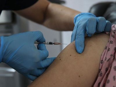 Beklenen Aşı Çalışması Başladı: Yerli Aşı Turkovac mı Daha Etkili Sinovac mı?