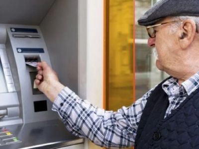 Beklenen ödeme kapıda: Emekli bayram ikramiyesi ödeme tarihi belli oldu!