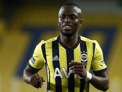 Belözoğlu Geldi Enner Valencia Coştu