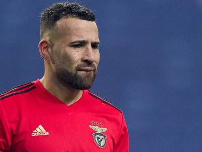 Benficalı Nicolas Otamendi Evinde Kelepçelendi!