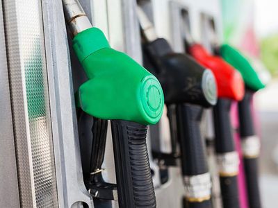Benzin fiyatlarına indirim geldi mi? İşte güncel akaryakıt fiyatları