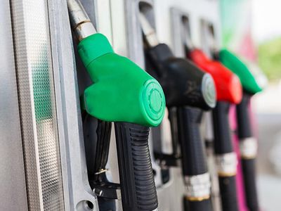 Benzin ve motorine büyük zam