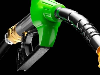 Benzine bu gece rekor zam geliyor! Araç sahiplerine 'Depolarınızı doldurun' uyarısı!
