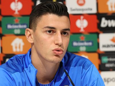 Berke Özer'in menajeri Ömer Koray Uzun, oyuncusuna Fenerbahçe'de haksızlık yapıldığını ve kariyerine Avrupa'da devam edeceğini söyledi