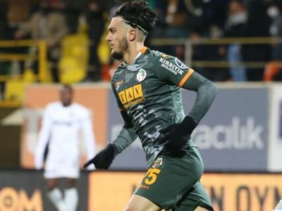 Beşiktaş, Alanyaspor'dan Tayfur Bingöl'ü transfer etti!