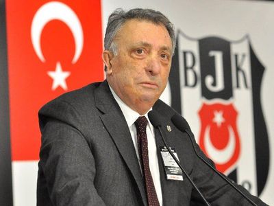 Beşiktaş Başkanı Ahmet Nur Çebi, TFF başkanlığı konusunda kendisine görev gelmesi halinde hayır diyemeyeceğini söyledi