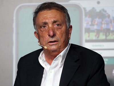 Beşiktaş Başkanı Ahmet Nur Çebi'den Göztepe Maçı Sonrası Hakem İsyanı