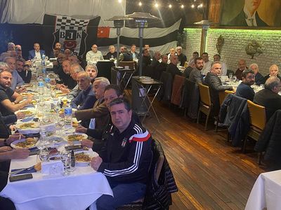 Beşiktaş camiasının ileri gelenleri iftar yemeğinde buluşarak Giresunspor maçını takip etti