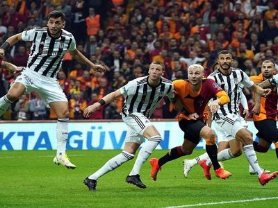 Beşiktaş Galatasaray maçını şifresiz veren kanallar: BJK - GS derbi maçı şifresiz yabancı kanalları