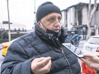 Beşiktaş halkı İBB'ye tepki gösterdi: Bu ağaçları siz kanser ettiniz!