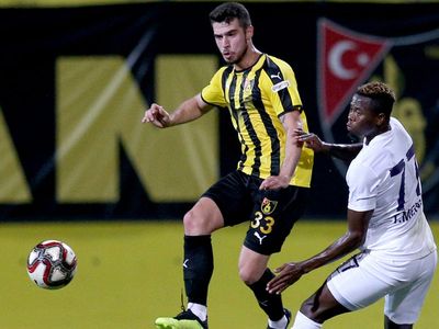 Beşiktaş, İstanbulspor forması giyen Duhan Aksu'yu transfer etmek istiyor