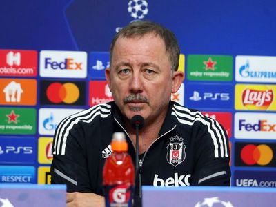 Beşiktaş Teknik Direktörü Sergen Yalçın'dan Yayıncı Kurulu ve Hakem İsyanı!