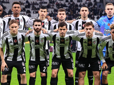 Beşiktaş tribünlerinden sert tepki