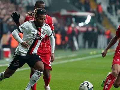 Beşiktaş'ın Antalyaspor Maçı Sonrası Ortaya Çıkan İstatistiği Çok Konuşuluyor!