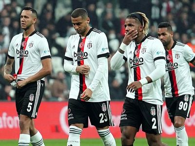 Beşiktaş'ın Borussia Dortmund Maçı Kamp Kadrosu Belli Oldu!