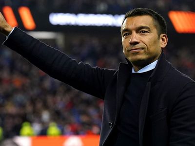 Beşiktaş’ın yeni teknik direktörü Giovanni van Bronckhorst kimdir, hangi takımları çalıştırdı?