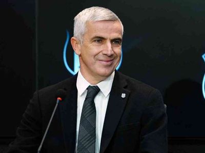Beşiktaş'ın Yeni Teknik Direktörü Önder Karaveli'den İlk Açıklamalar!