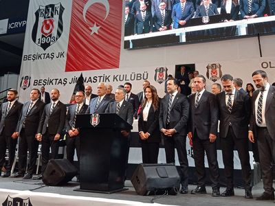 Beşiktaş'ın yeni yönetim kurulu üyesi Murat Kılıç görev sürelerinde sıkı bir çalışma yaparak Beşiktaş'ı çok iyi yerlere getireceklerini söyledi