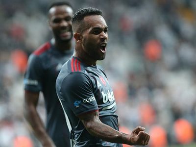 Beşiktaşlı Alex Teixera'nın Fenerbahçe Derbisindeki Durumu Belli Oluyor!