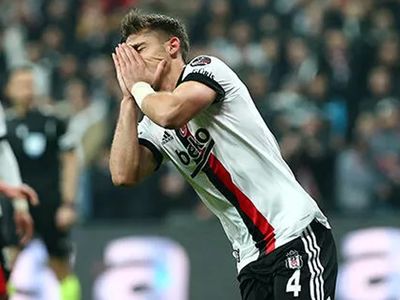 Beşiktaşlı Javier Montero'dan Penaltı İsyanı