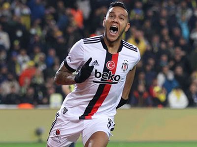 Beşiktaşlı Josef de Souza'nın Fenerbahçe ile oynanan derbi ve gündeme dair yaptığı açıklamalar dikkat çekti!