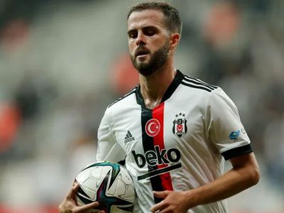 Beşiktaşlı Miralem Pjanic transfer durumu hakkında önemli açıklamalarda bulundu!