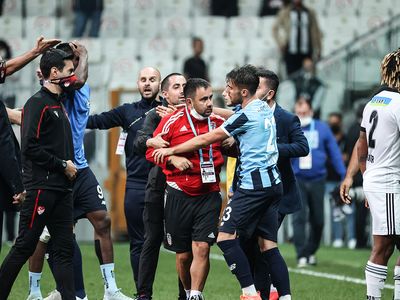Beşiktaşlı Yöneticiden Adana Demirspor Maçının Ardından VAR ve Tahrik İsyanı