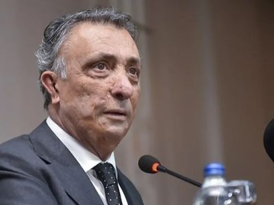 Beşiktaş'ta Ahmet Nur Çebi, TFF'nin hakemler hakkında almış olduğu karara destek verdi!
