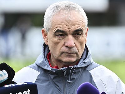 Beşiktaş'ta değişim rüzgarı! Rıza Çalımbay kimlere şans vereceğini açıkladı