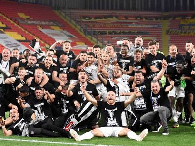 Beşiktaşta gidecek ve kalacak isimler 2022