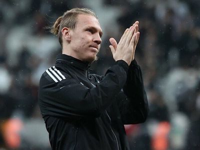 Beşiktaş’ta kadro dışı bırakılan Serdar Saatçi yaşanan olayların ardından hakkında yanlış bir algı oluşturulduğunu söyleyerek özür diledi