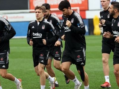 Beşiktaş'ta Rıdvan Yılmaz Antrenmana Katıldı!