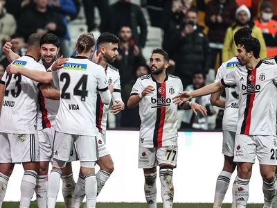 Beşiktaş'ta sakatlık geçiren Umut Meraş, Kayserispor maçında forma giyemeyecek! Resmi açıklama yapıldı