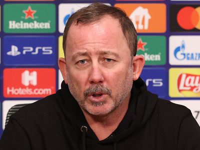 Beşiktaş'ta Sergen Yalçın'dan Ajax Mağlubiyetinin Ardından Çarpıcı Açıklamalar!
