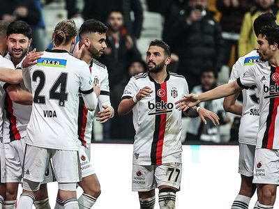 Beşiktaş'ta Sivasspor Maçında Forma Giyebilecek İsimler Belli Oldu