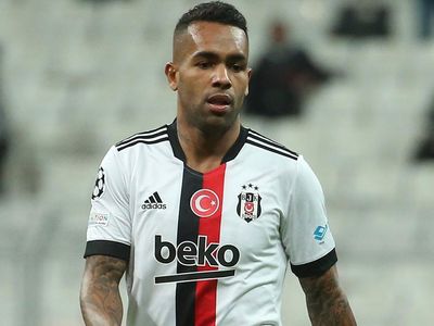 Beşiktaş'tan ayrılan Alex Teixeira, ülkesinin takımlarından Vasco da Gama'ya transfer oldu!