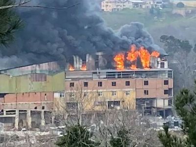 Beykoz’da korkutan yangın: Tüm ekipler seferber oldu!
